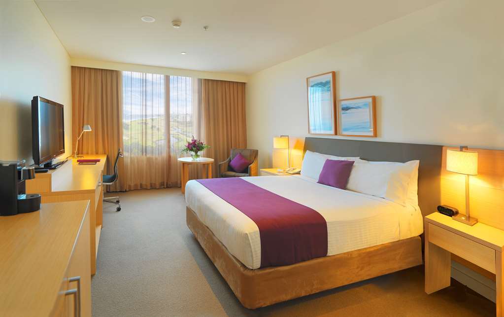 Sage Hotel Wollongong Room photo